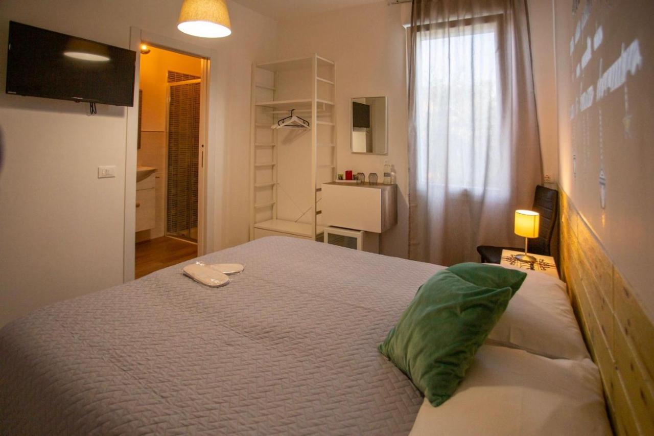 Bed And Breakfast Castello7 San Felice del Benaco Εξωτερικό φωτογραφία